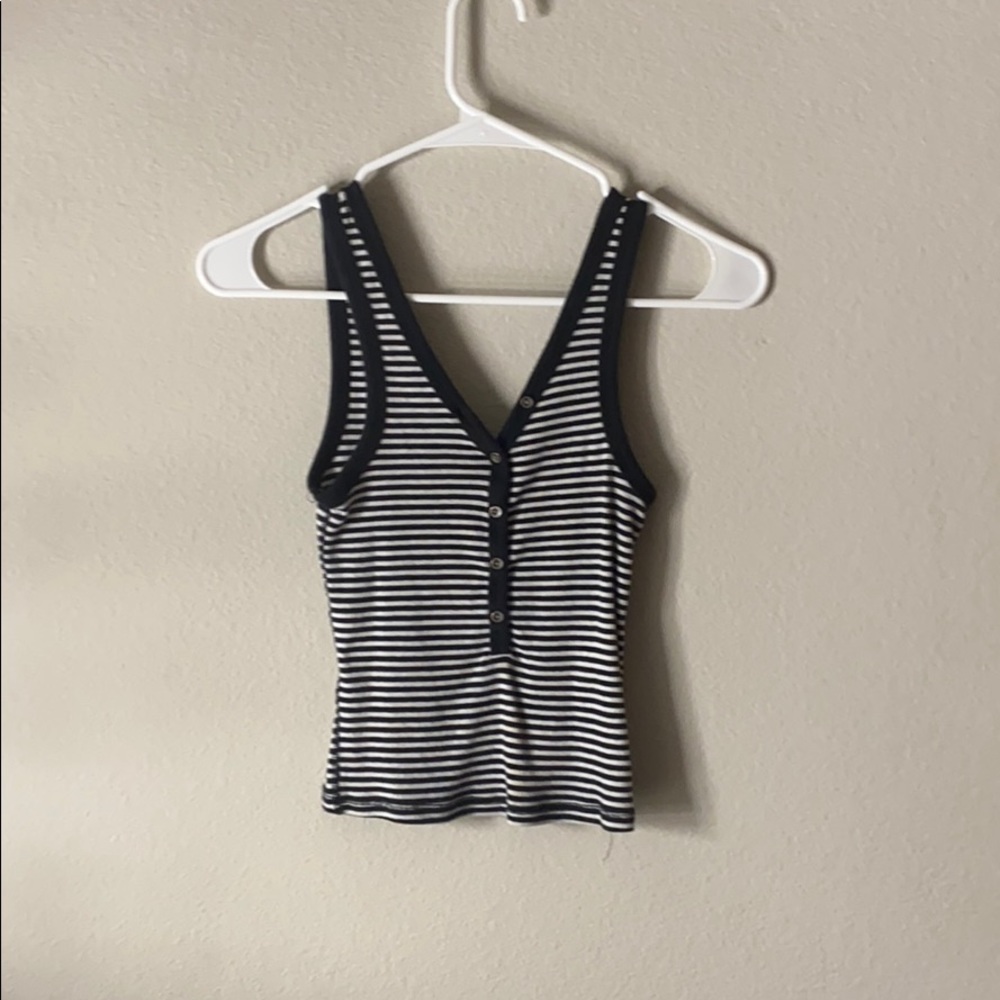 strip brandy top
